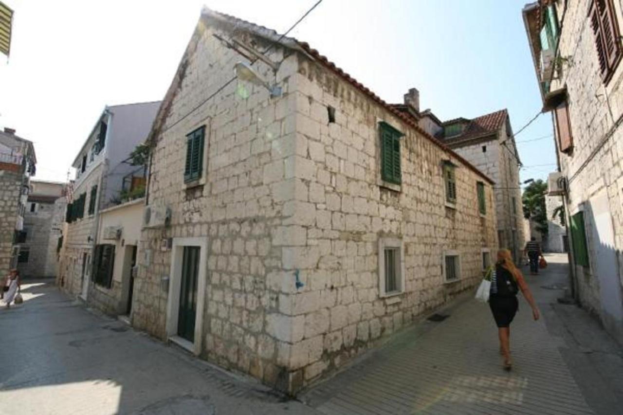 Apartment Dujas Split Bagian luar foto